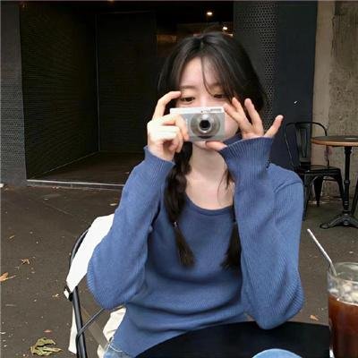 靓仔斗大鳄